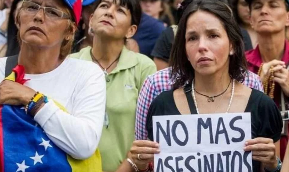 La estructura de dominación violenta se desarrolla ante la mirada casi ausente de las autoridades del Estado venezolano,