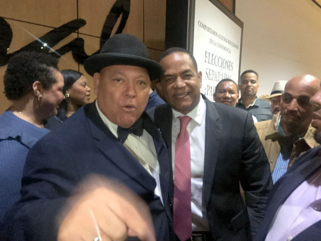 photo_5037288411442031888_y