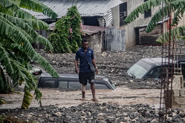 Calle_inundada_haiti