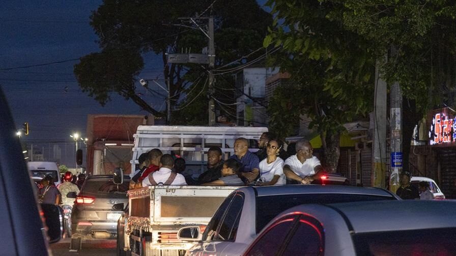 apagon-general-fue-restablecido-el-sistema-electrico-nacional-0f208891-focus-0-0-896-504