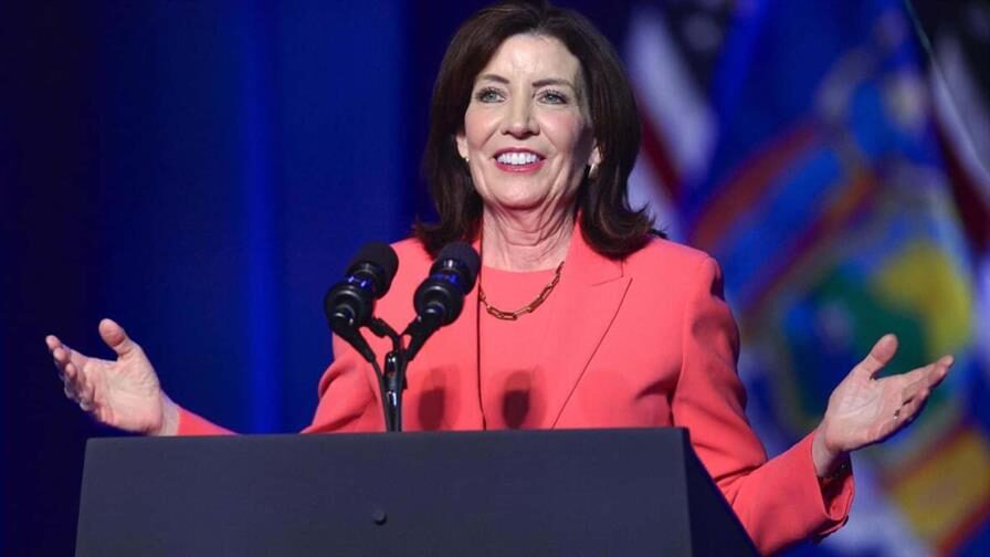 gobernadora-bc3e41ea-focus-0.07-0.58-896-504