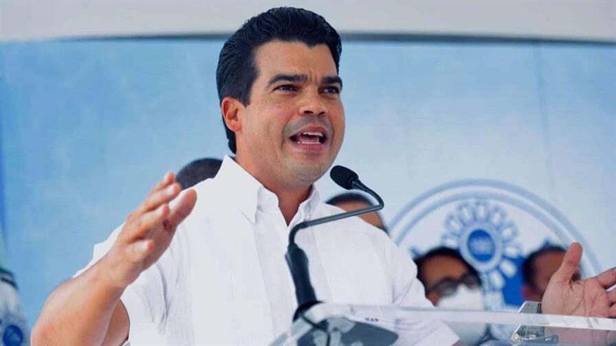 wellington-arnaud-fef07bab-9ce0f1c8-focus-0-0-896-504