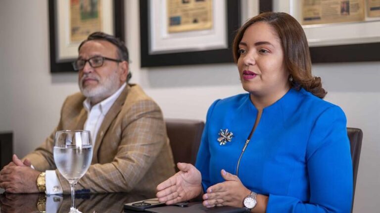 codocom-9-de-cada-10-negocios-chinos-no-cobran-itbis-cdcf8f32-focus-0-0-896-504