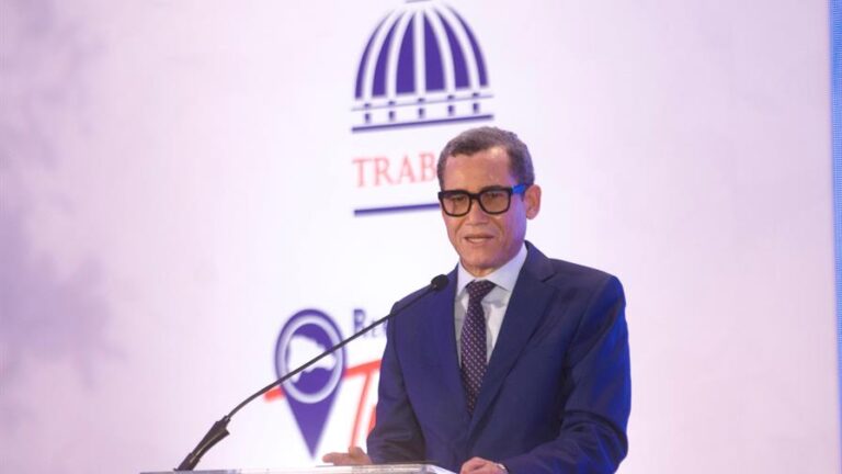 Black and Beige Simple Modern Clothing Tag