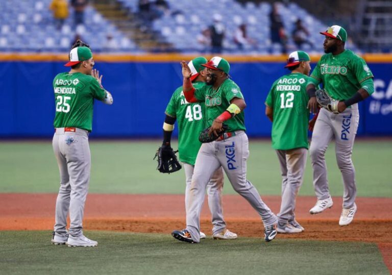 Dominicana-cae-ante-Mexico-Verde-y-queda-elimanada-de-la-Serie-del-Caribe-770x540