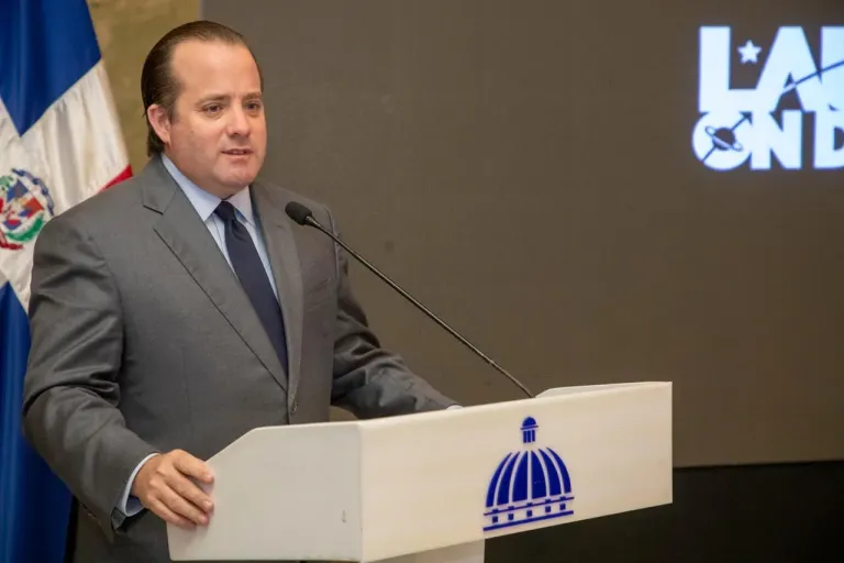 e9e6ced5-f5f4-4393-a2fc-536405d94a05