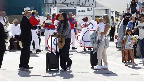 wasacs-b2619e3b-cad9-4d6b-bbee-40bdb958384e-68dd62f7-focus-0-0-608-342