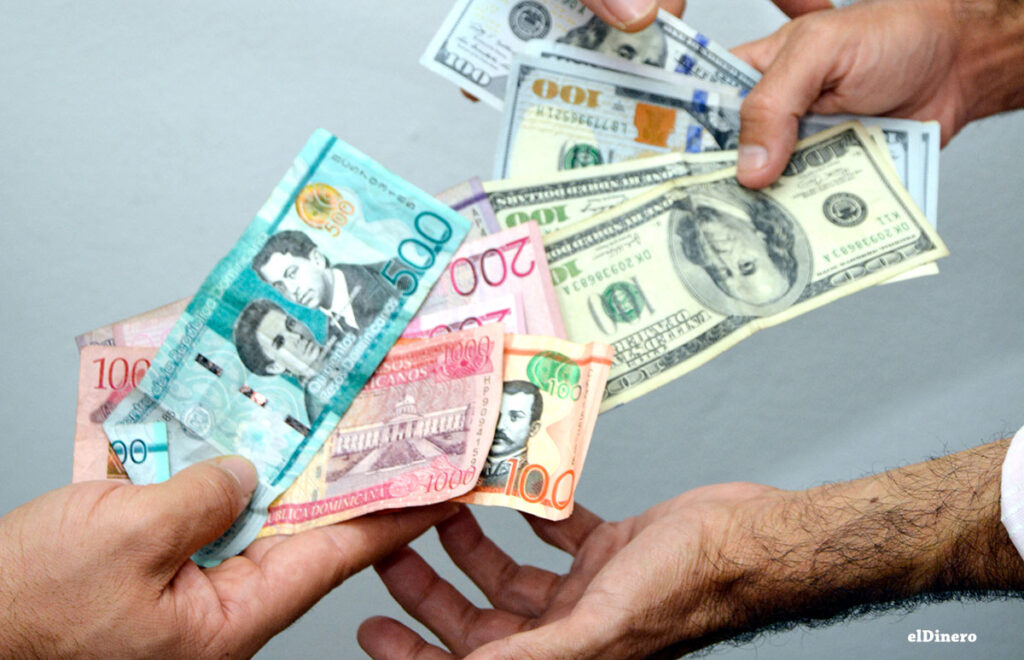 venta-de-dolares-mercado-cambiario