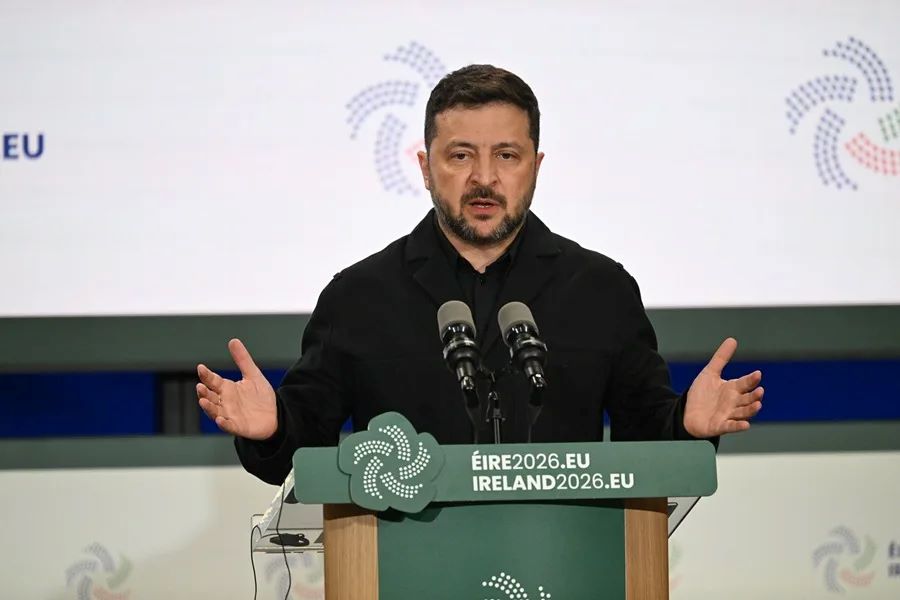 Zelenski-urge-a-la-UE-desde-Dublin-a-impulsar-su-adhesion-y-adoptar-mas-sanciones-contra-Rusia
